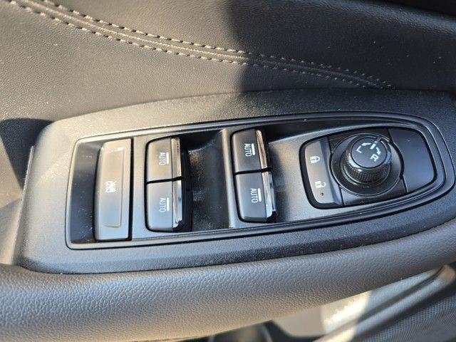 2023 Subaru Outback Vehicle Photo in Pleasant Hills, PA 15236