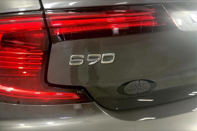 2021 Volvo S90 Vehicle Photo in Lees Summit, MO 64086