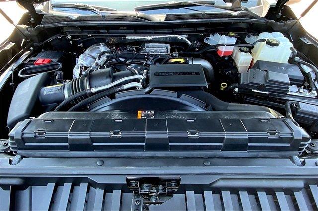 2023 GMC Sierra 2500 HD Vehicle Photo in TOPEKA, KS 66609-0000