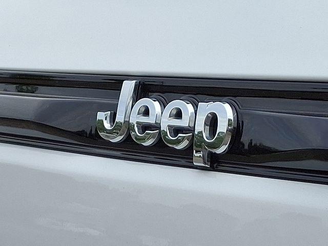 2023 Jeep Grand Cherokee Vehicle Photo in DANBURY, CT 06810-5034
