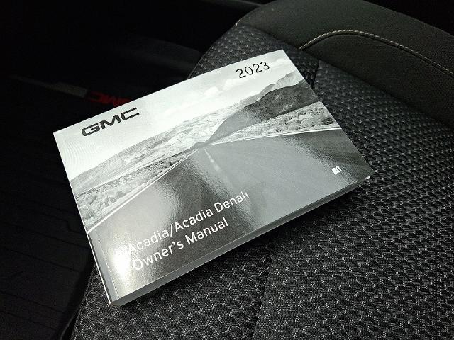 2023 GMC Acadia Vehicle Photo in TREVOSE, PA 19053-4984