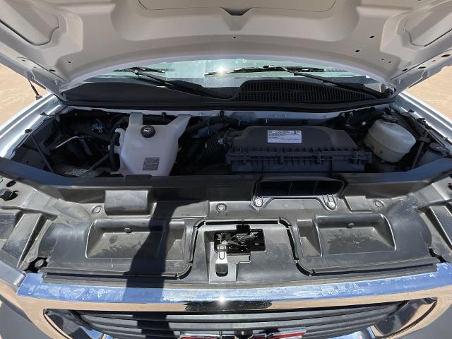 2025 GMC Savana Cutaway 3500 Vehicle Photo in GILBERT, AZ 85297-0402