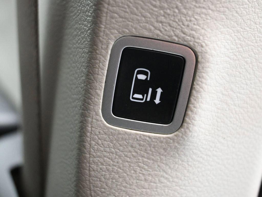 2021 Chrysler Pacifica Vehicle Photo in Cedar Rapids, IA 52402