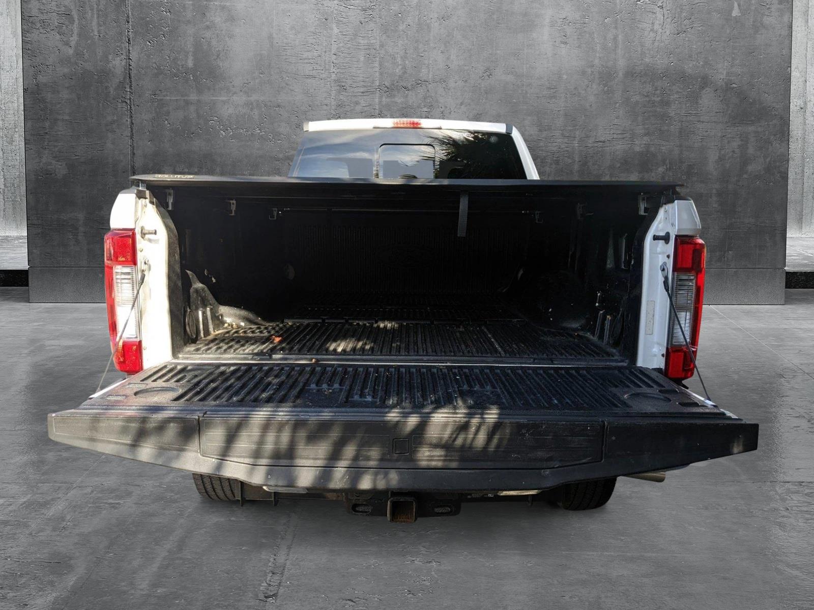 2017 Ford Super Duty F-250 SRW Vehicle Photo in Jacksonville, FL 32256