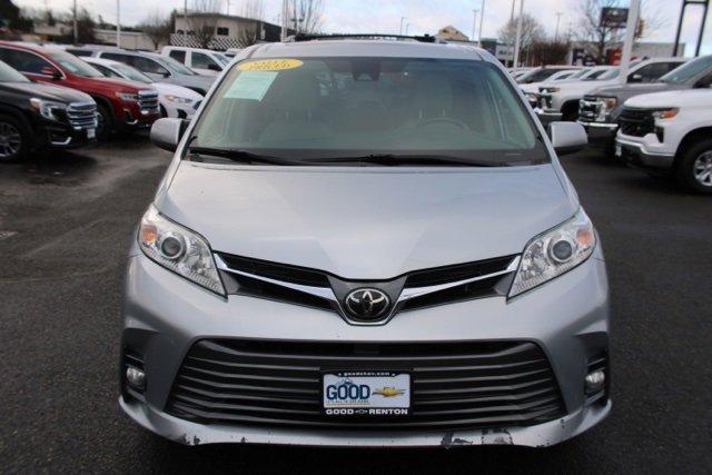 Used 2019 Toyota Sienna XLE with VIN 5TDYZ3DC5KS007640 for sale in Renton, WA