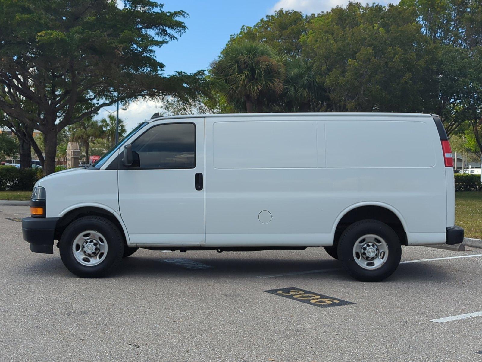 2021 Chevrolet Express Cargo 2500 Vehicle Photo in MIAMI, FL 33172-3015