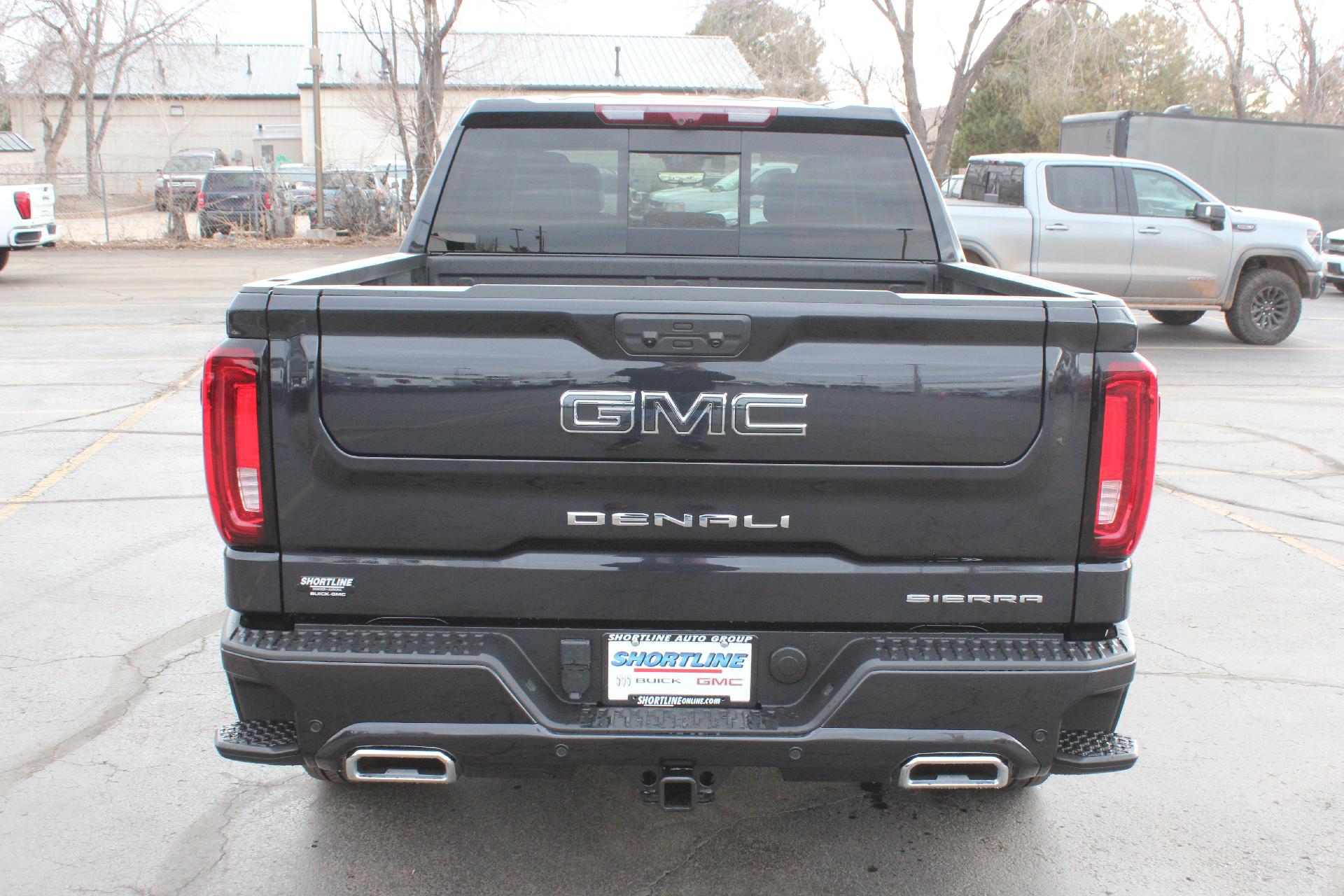 2025 GMC Sierra 1500 Vehicle Photo in AURORA, CO 80012-4011