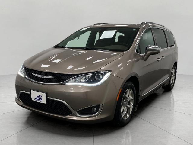 2017 Chrysler Pacifica Vehicle Photo in Appleton, WI 54913