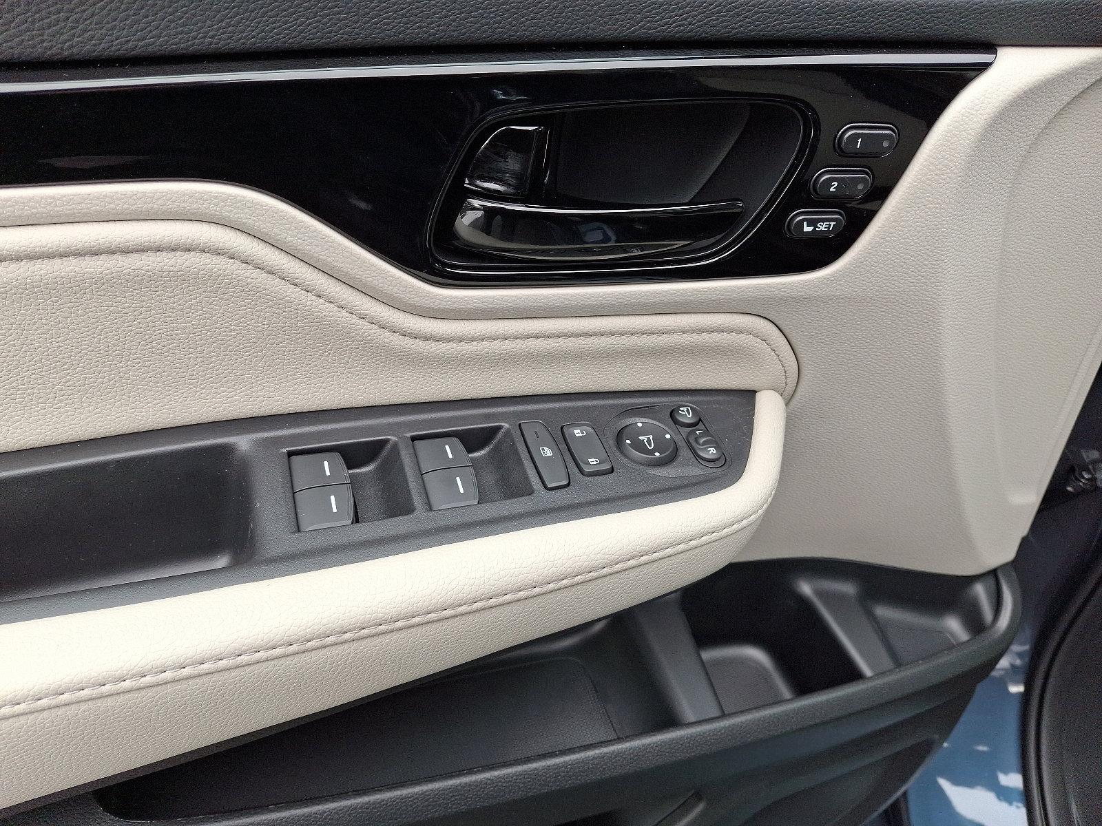 2025 Honda Odyssey Vehicle Photo in Harrisburg, PA 17111