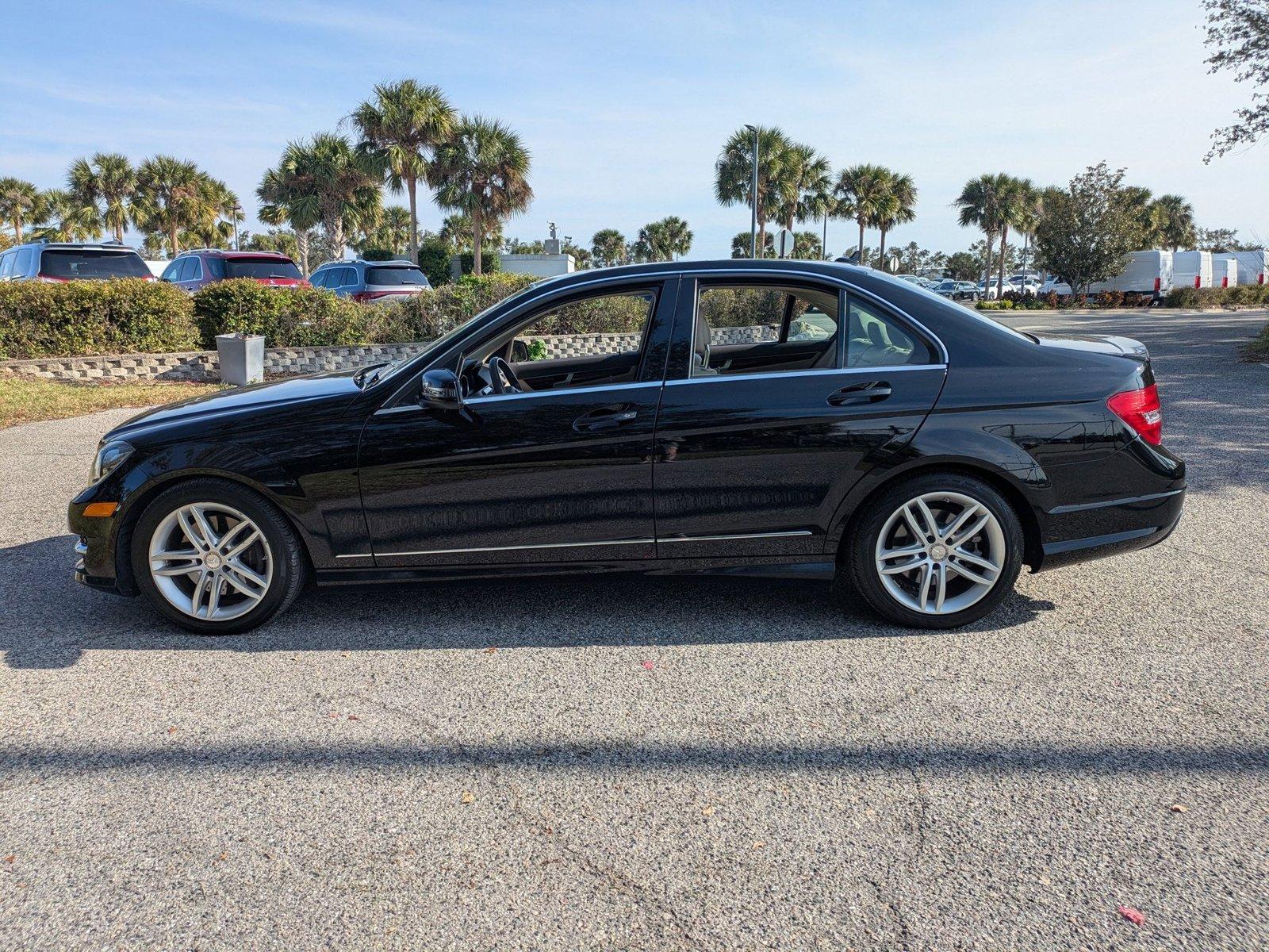 2014 Mercedes-Benz C-Class Vehicle Photo in Sarasota, FL 34231