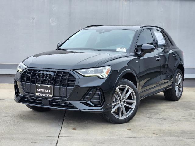 2025 Audi Q3 Vehicle Photo in SUGAR LAND, TX 77478