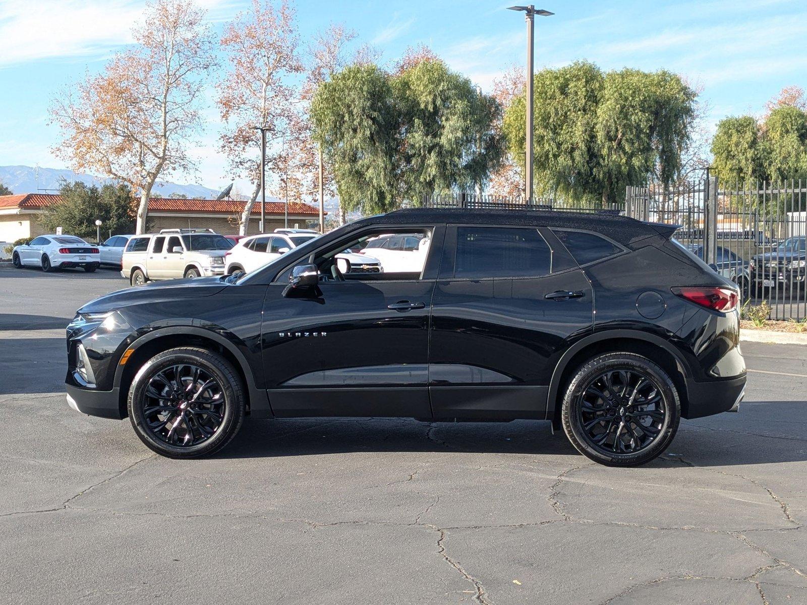 2022 Chevrolet Blazer Vehicle Photo in VALENCIA, CA 91355-1705