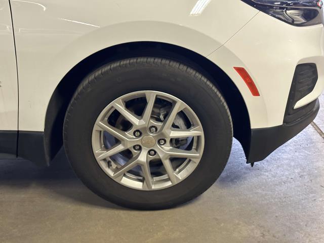 2022 Chevrolet Equinox Vehicle Photo in Roslyn, NY 11576