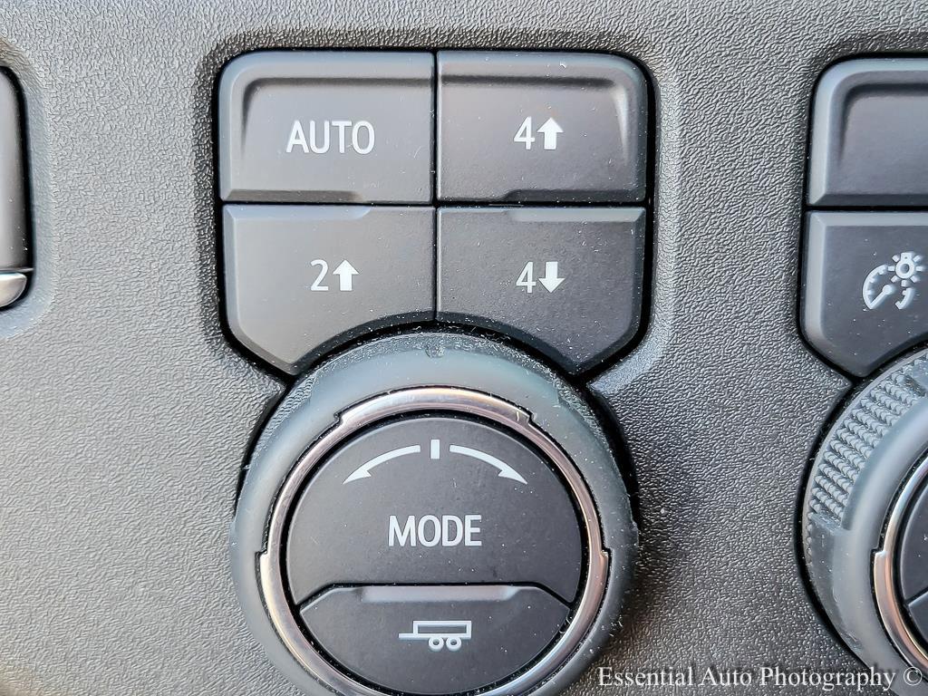 2023 Chevrolet Silverado 1500 Vehicle Photo in AURORA, IL 60503-9326