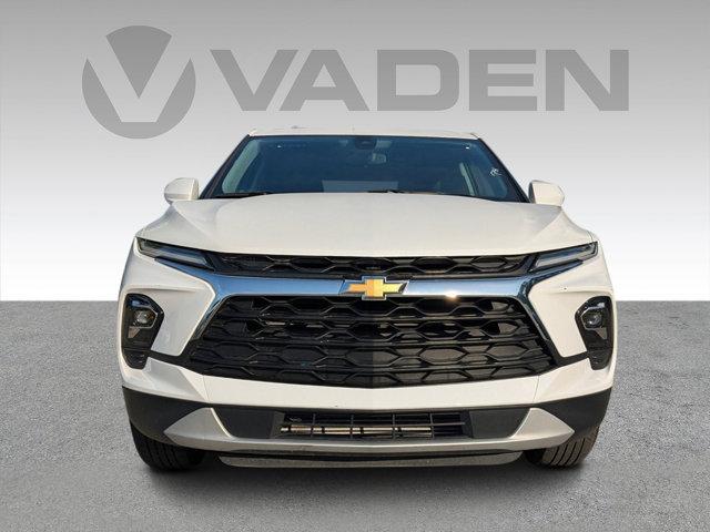 2024 Chevrolet Blazer Vehicle Photo in BRUNSWICK, GA 31525-1881