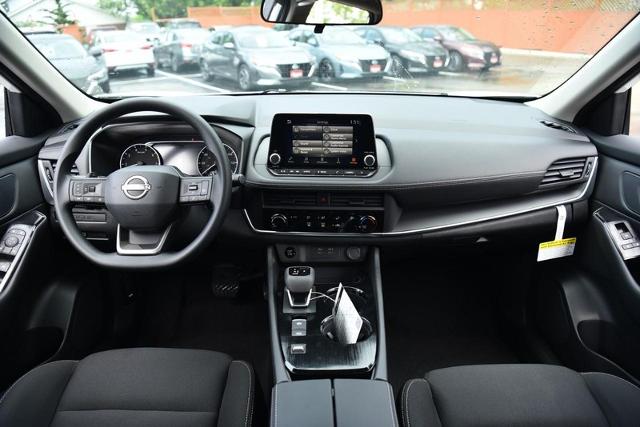 2025 Nissan Rogue Vehicle Photo in Ballwin, MO 63011