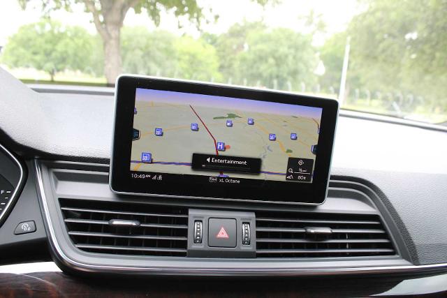 2019 Audi Q5 Vehicle Photo in HOUSTON, TX 77090