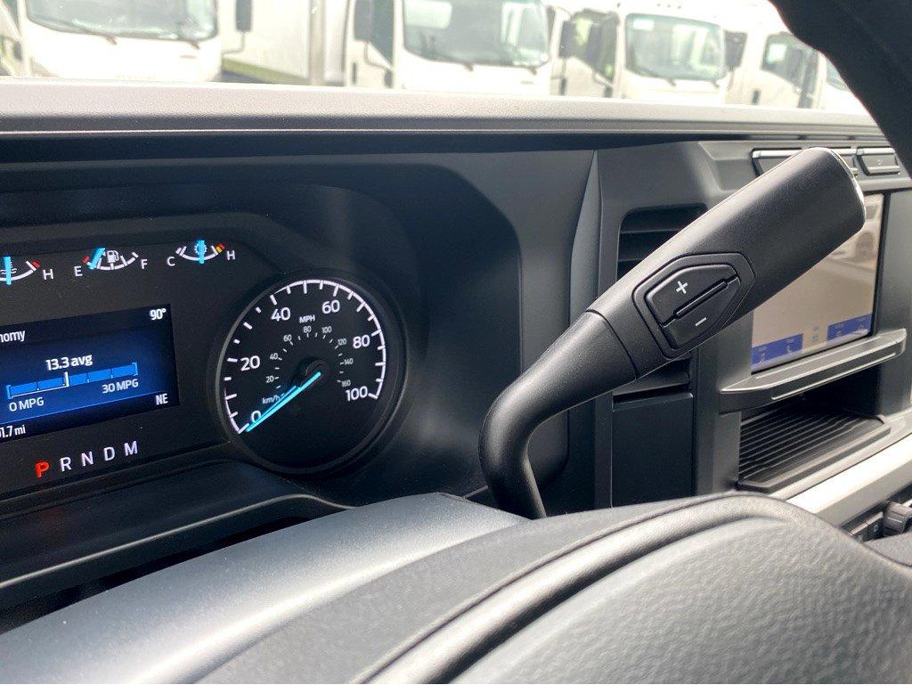 2024 Ford Super Duty F-250 SRW Vehicle Photo in SAVANNAH, GA 31406-4513