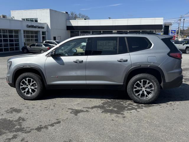 2025 GMC Acadia Vehicle Photo in LOWELL, MA 01852-4336