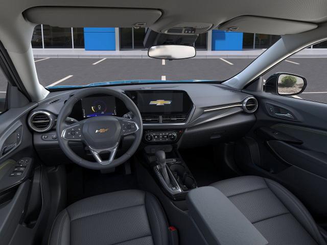 2025 Chevrolet Trax Vehicle Photo in EVERETT, WA 98203-5662
