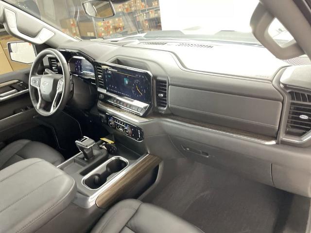 2025 Chevrolet Silverado 1500 Vehicle Photo in GILBERT, AZ 85297-0402