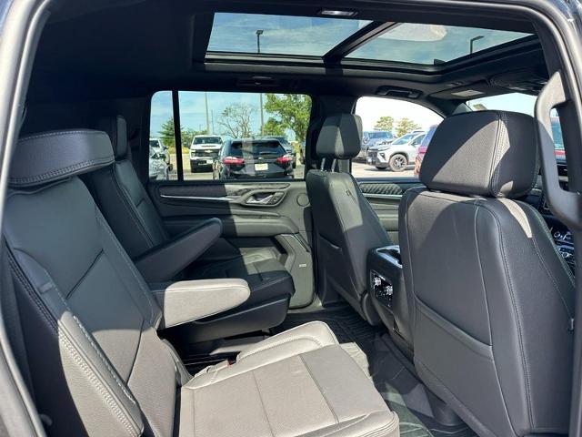 2023 GMC Yukon XL Vehicle Photo in COLUMBIA, MO 65203-3903