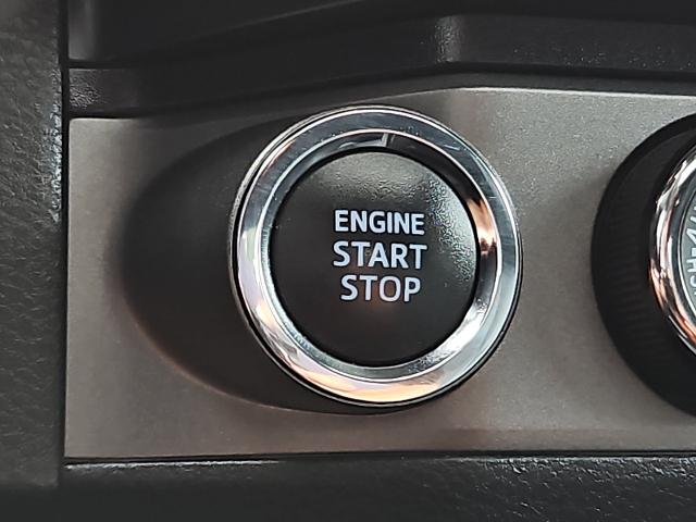 2019 Toyota Tacoma 4WD Vehicle Photo in TREVOSE, PA 19053-4984