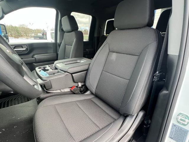 2025 Chevrolet Silverado 2500 HD Vehicle Photo in GARDNER, MA 01440-3110