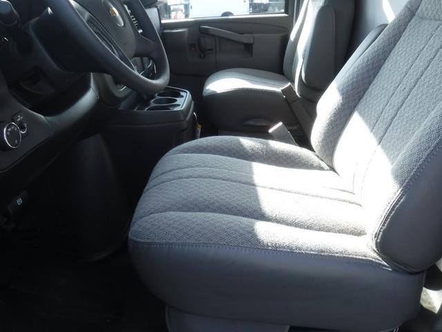 2024 Chevrolet Express Commercial Cutaway Vehicle Photo in JASPER, GA 30143-8655