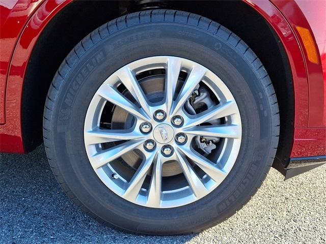 2025 Cadillac XT6 Vehicle Photo in ALLENTOWN, PA 18103-7399