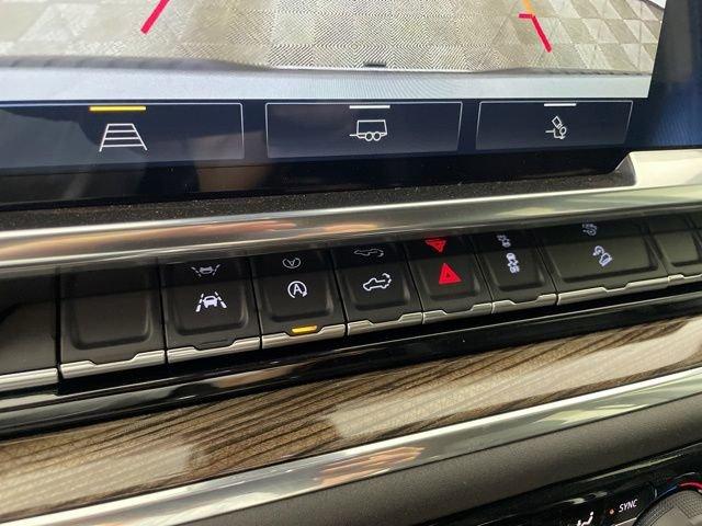 2025 Chevrolet Silverado 1500 Vehicle Photo in PHOENIX, AZ 85014-3381
