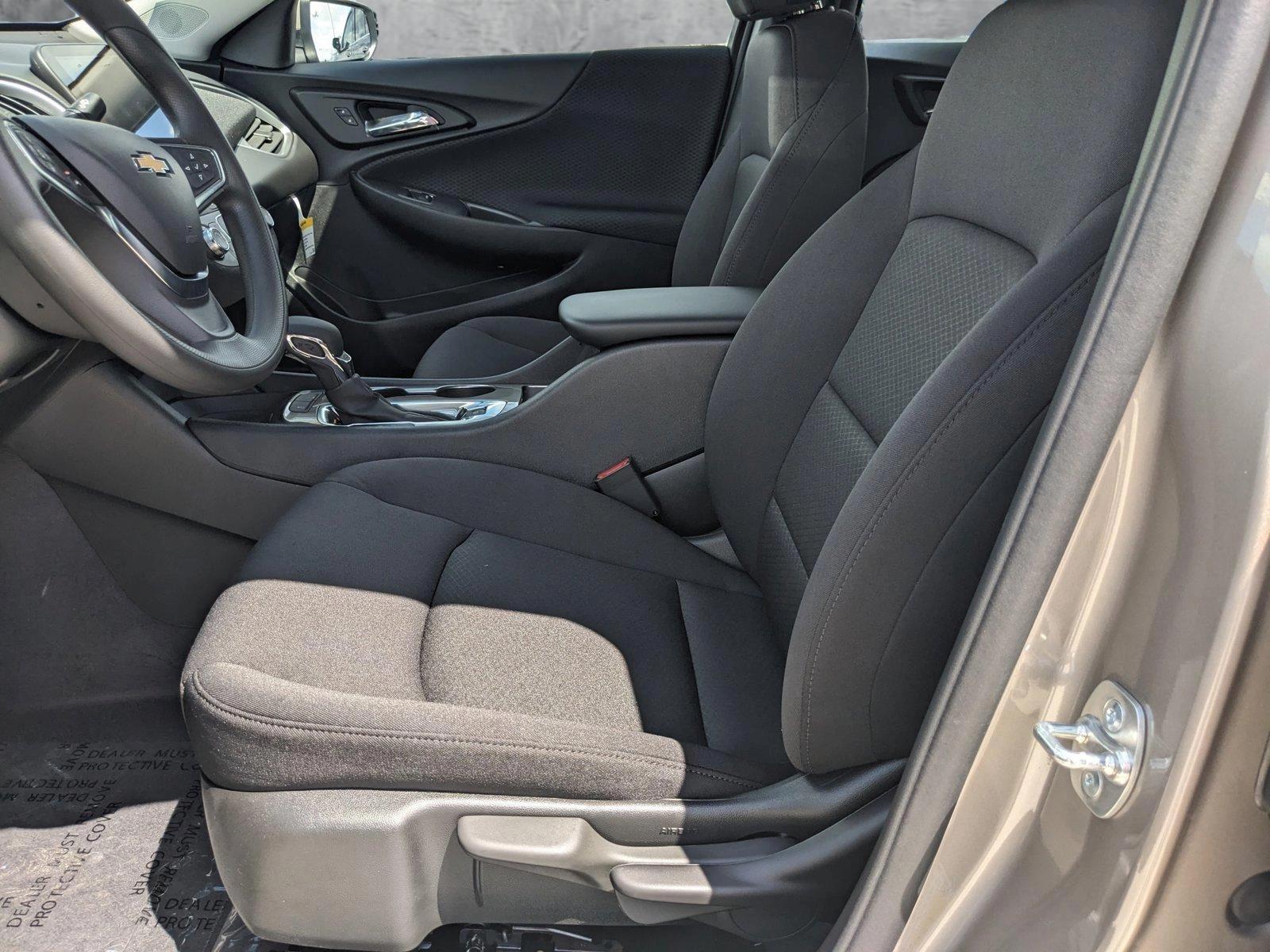 2025 Chevrolet Malibu Vehicle Photo in PEMBROKE PINES, FL 33024-6534