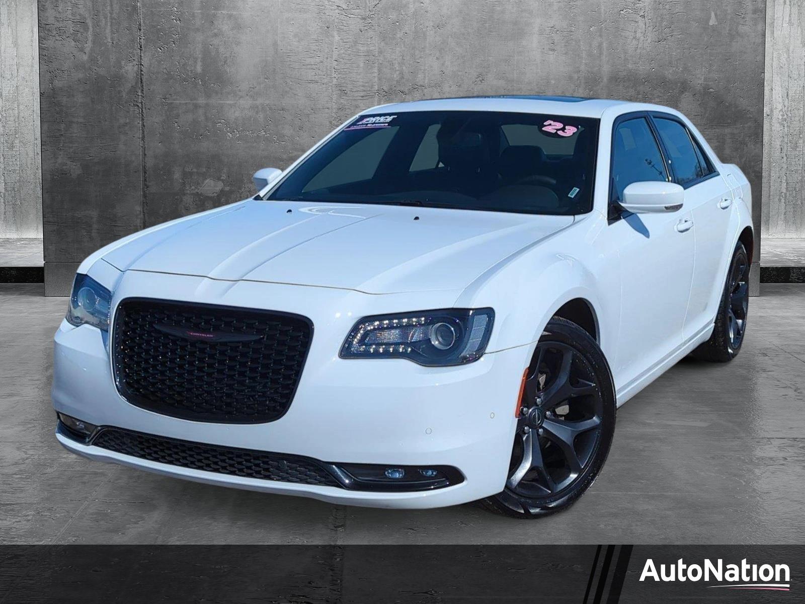 2023 Chrysler 300 Vehicle Photo in Memphis, TN 38128