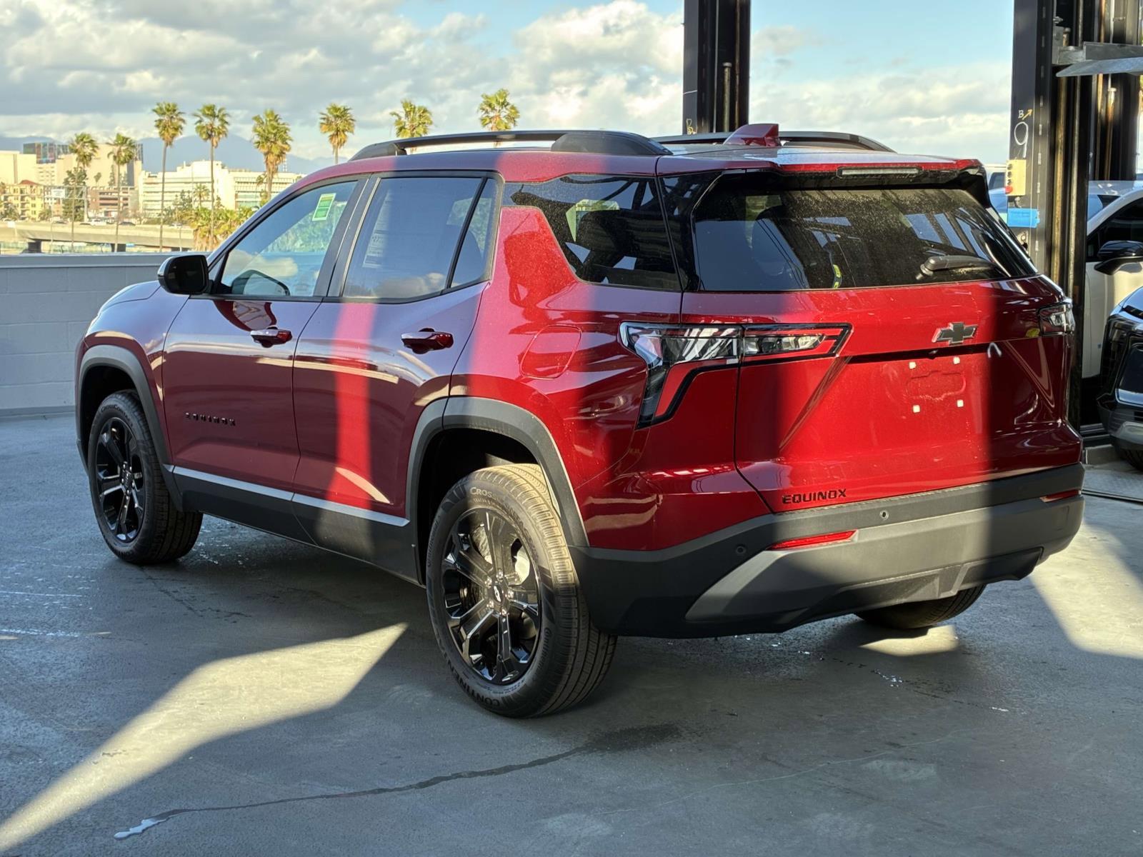 2025 Chevrolet Equinox Vehicle Photo in LOS ANGELES, CA 90007-3794