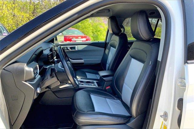2022 Ford Explorer Vehicle Photo in KANSAS CITY, MO 64114-4545