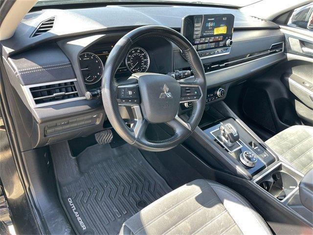 Used 2022 Mitsubishi Outlander SE with VIN JA4J4UA87NZ075263 for sale in Centralia, MO