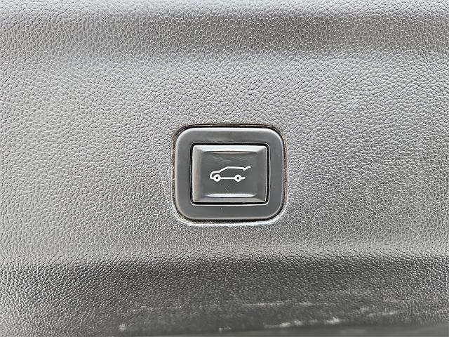 2021 Chevrolet Suburban Vehicle Photo in EASTLAND, TX 76448-3020