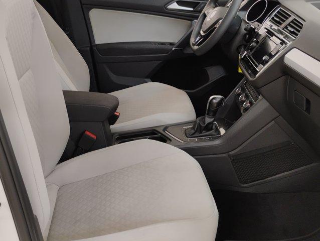 2020 Volkswagen Tiguan Vehicle Photo in PINEVILLE, NC 28134-8495