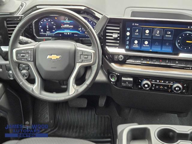 2022 Chevrolet Silverado 1500 Vehicle Photo in DENTON, TX 76210-9321