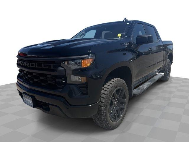 Used 2023 Chevrolet Silverado 1500 Custom with VIN 3GCUDCED1PG351007 for sale in Alexandria, Minnesota