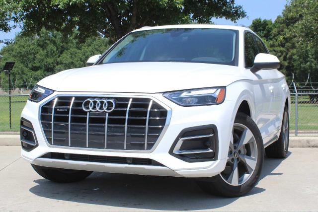 2023 Audi Q5 Vehicle Photo in HOUSTON, TX 77090