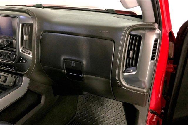 2017 Chevrolet Silverado 1500 Vehicle Photo in KANSAS CITY, MO 64114-4502