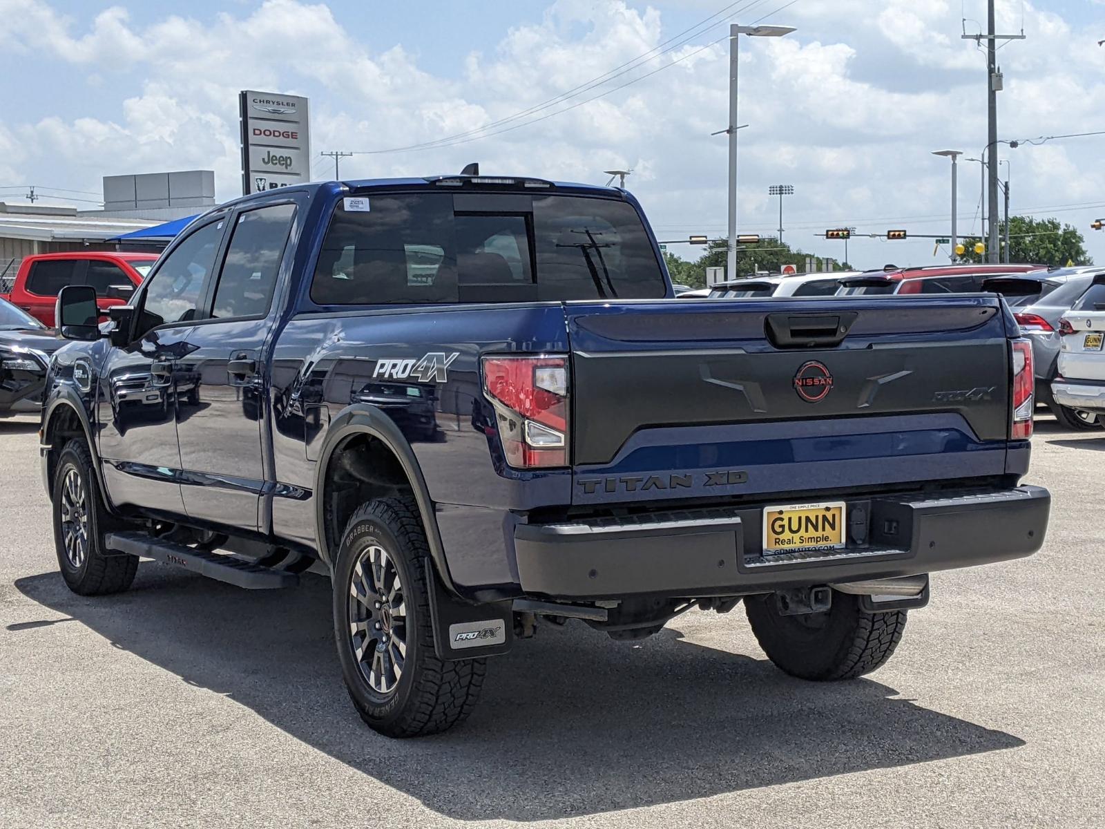 2024 Nissan Titan XD Vehicle Photo in Seguin, TX 78155