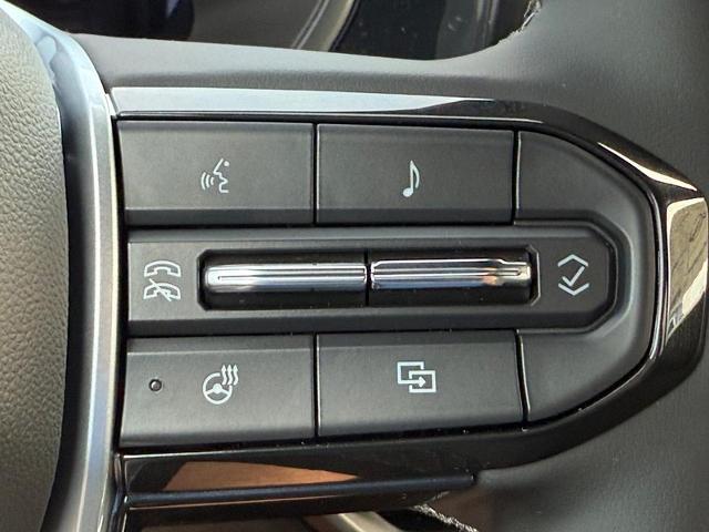 2025 Chevrolet Colorado Vehicle Photo in COLUMBIA, MO 65203-3903