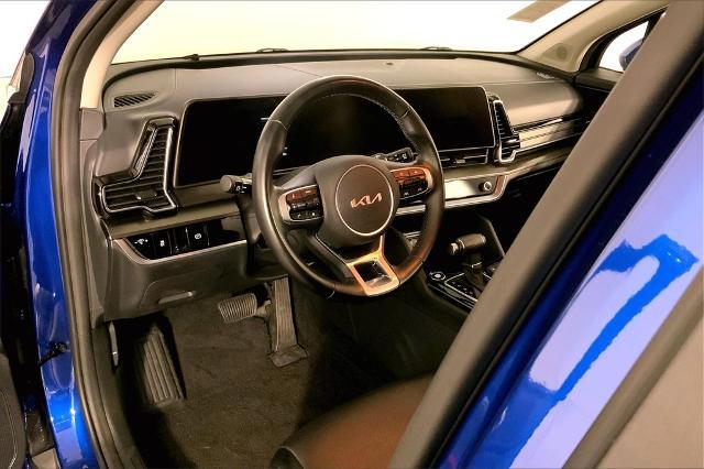 2024 Kia Sportage Vehicle Photo in Lees Summit, MO 64086