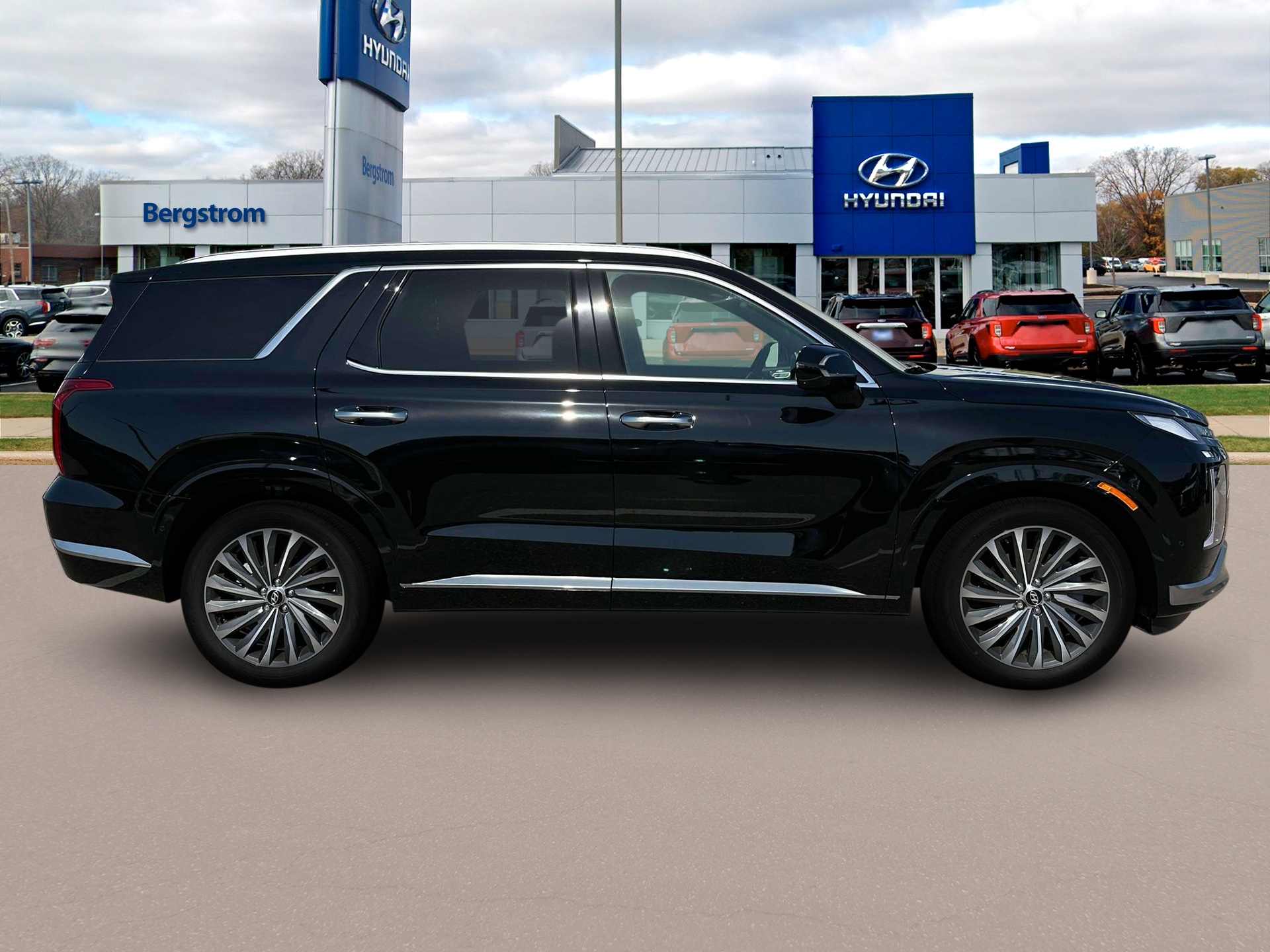 2025 Hyundai PALISADE Vehicle Photo in Green Bay, WI 54304