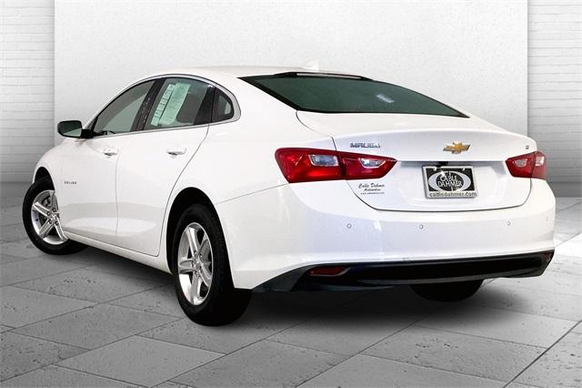 2024 Chevrolet Malibu Vehicle Photo in KANSAS CITY, MO 64114-4545