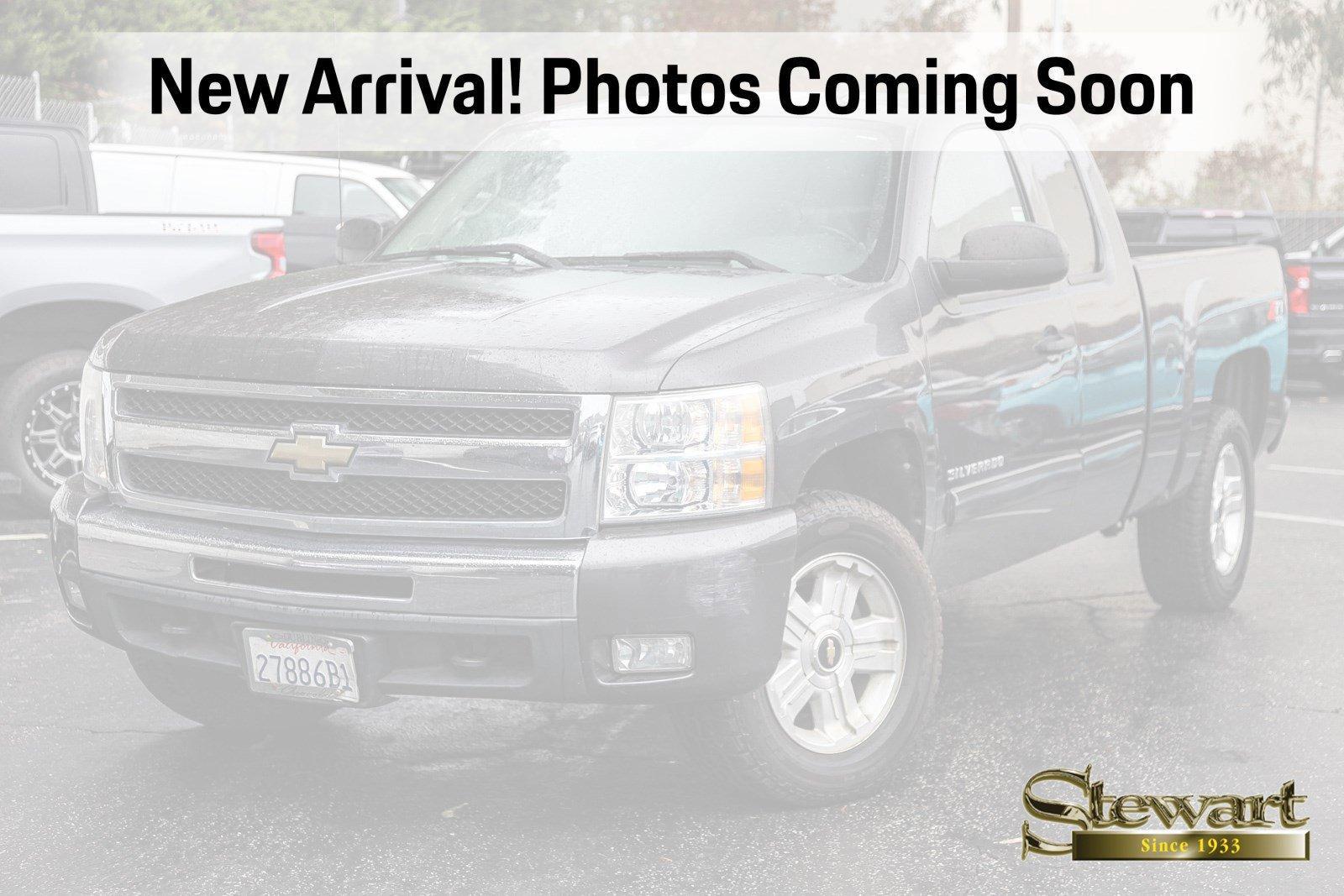 2011 Chevrolet Silverado 1500 Vehicle Photo in COLMA, CA 94014-3284