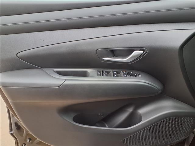 2025 Hyundai TUCSON Hybrid Vehicle Photo in Peoria, IL 61615