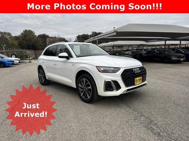 2022 Audi Q5 Vehicle Photo in San Antonio, TX 78230